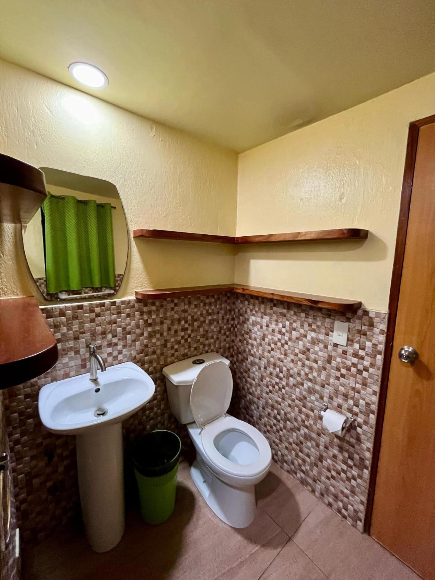 Midnite Inn Панглао Экстерьер фото