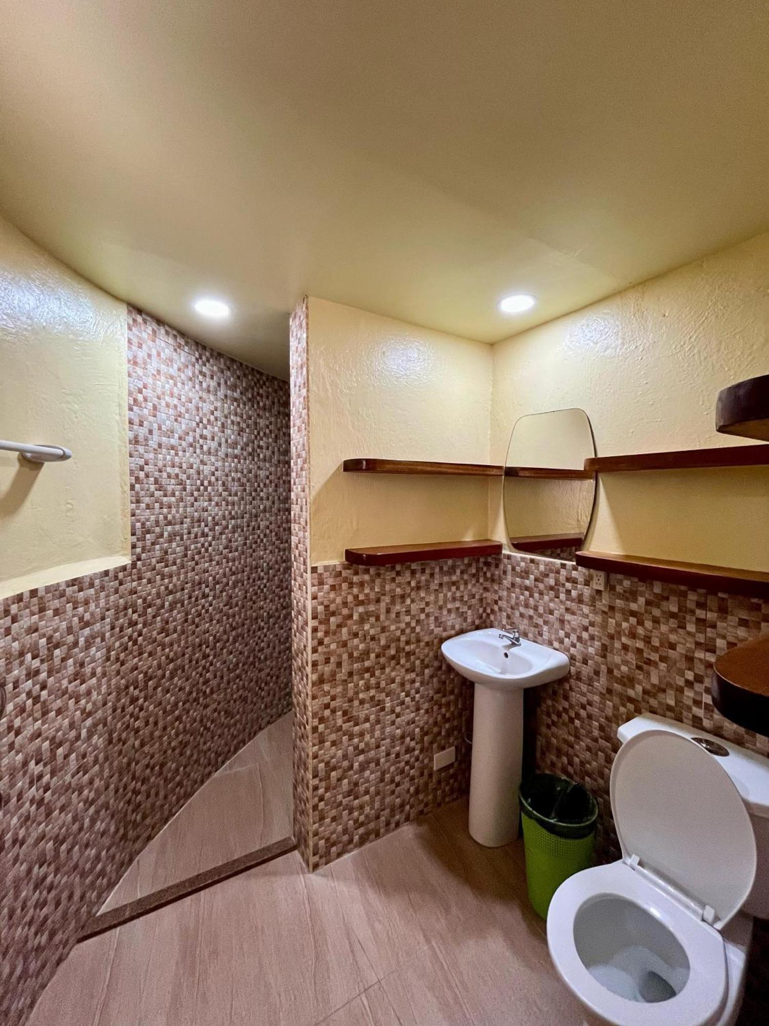Midnite Inn Панглао Экстерьер фото